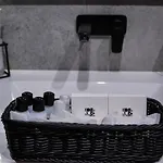 Lägenhet Kostjukowski Nekrasova 45a Lviv